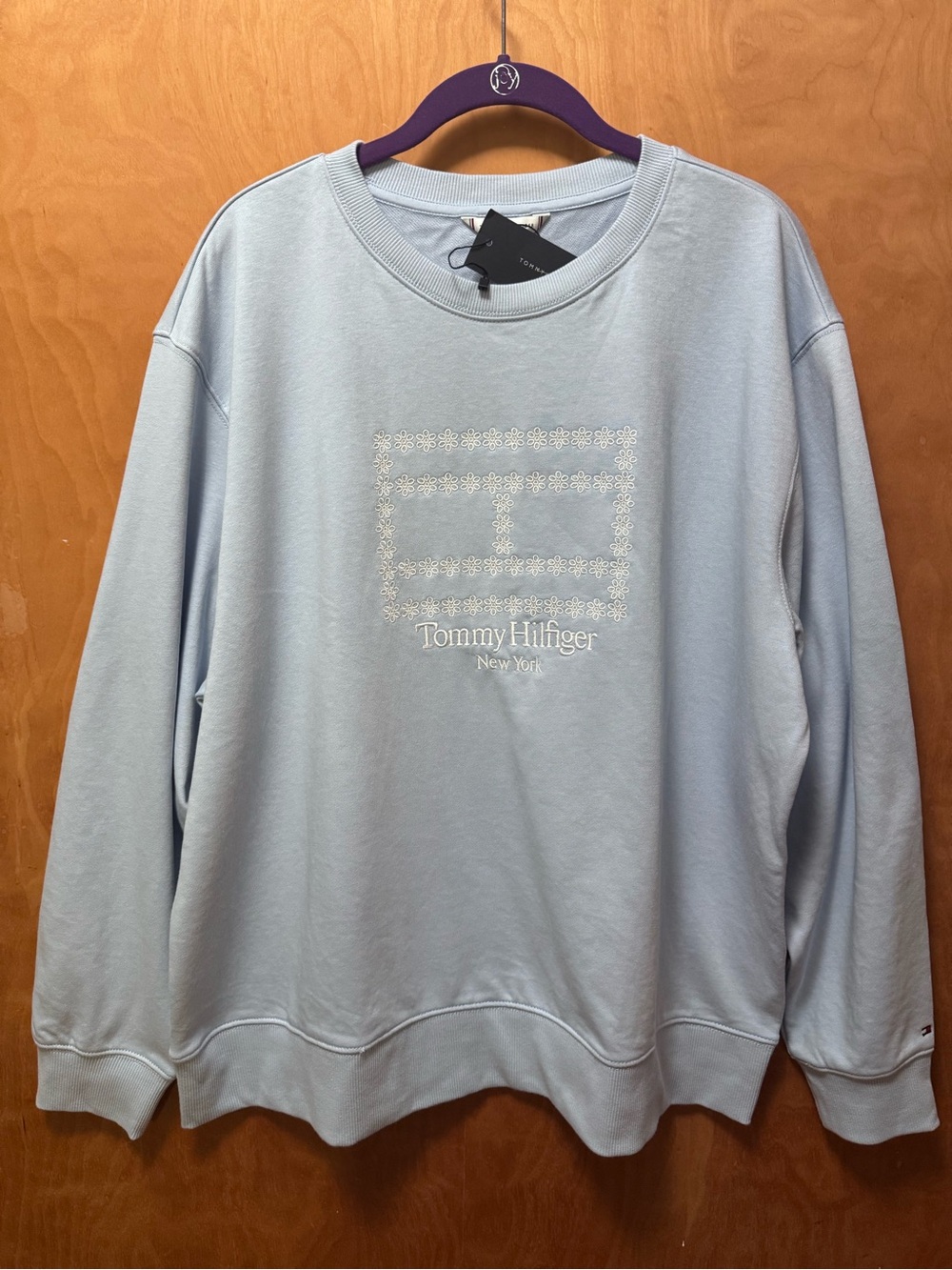 Tommy Hilfiger Light Blue Crewneck Sweatshirt with Embroidered Logo